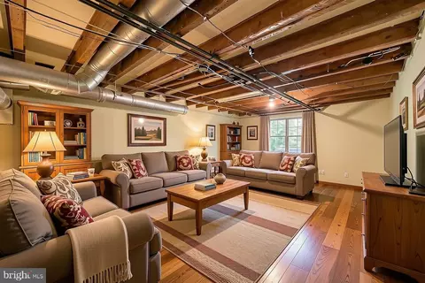 Other - 841 S Conkling St, Baltimore, MD 21224 photo 7 of 8
