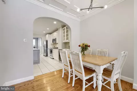 Dining - 841 S Conkling St, Baltimore, MD 21224 photo 1 of 1