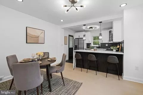 Dining - 5927 Eurith Ave, Baltimore, MD 21206 photo 1 of 1