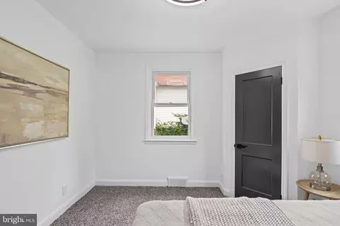 Bedroom - 5927 Eurith Ave, Baltimore, MD 21206 photo 7 of 7