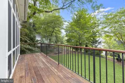Exterior - 210 Northfield Pl, Baltimore, MD 21210 photo 15 of 24