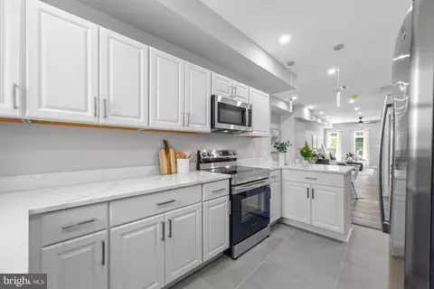 Kitchen - 1406 E Lanvale St, Baltimore, MD 21213 photo 2 of 2
