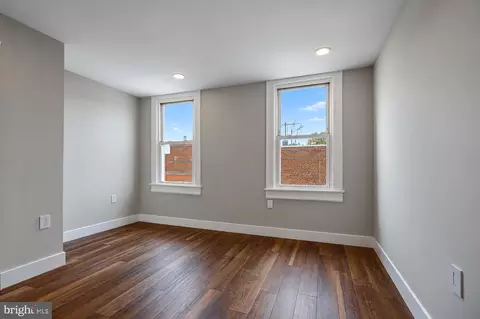 Bedroom - 2824 Ashland Ave, Baltimore, MD 21205 photo 3 of 4