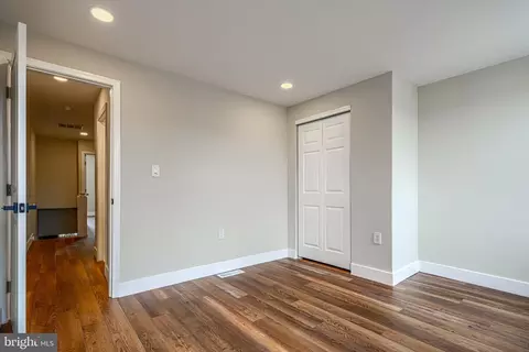 Entry Way - 2824 Ashland Ave, Baltimore, MD 21205 photo 5 of 5