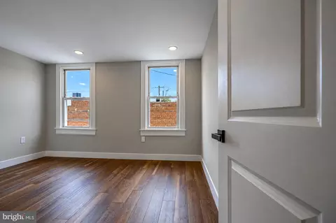 Bedroom - 2824 Ashland Ave, Baltimore, MD 21205 photo 2 of 4