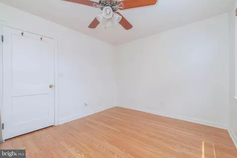 Bedroom - 3847 Lyndale Ave, Baltimore, MD 21213 photo 3 of 7