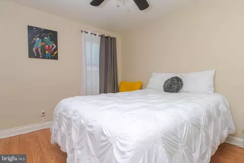 Bedroom - 3847 Lyndale Ave, Baltimore, MD 21213 photo 7 of 7