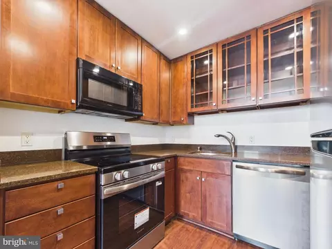 1 E Chase St #814, Baltimore, MD 21202 photo 9