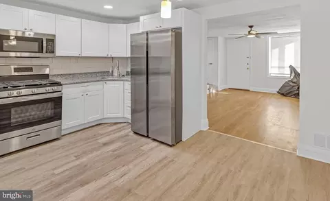 3312 Lake Ave, Baltimore, MD 21213 photo 2