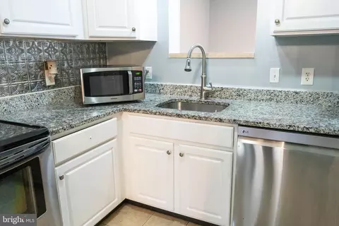 Kitchen - 3731 Greenmount Ave, Baltimore, MD 21218 photo 1 of 1