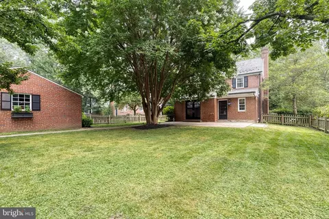 Exterior - 336 Broadmoor Rd, Baltimore, MD 21212 photo 4 of 8