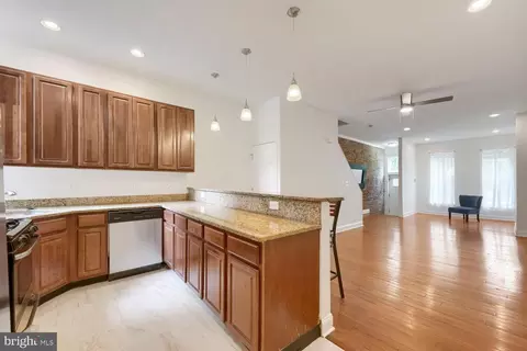 Entry Way - 1228 N Broadway, Baltimore, MD 21213 photo 1 of 7