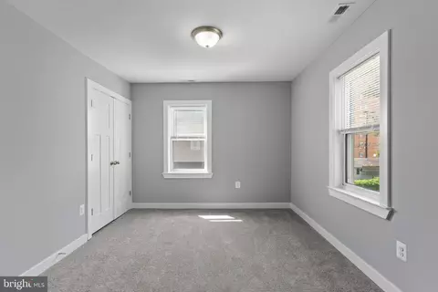 Bedroom - 5728 Clover Rd, Baltimore, MD 21215 photo 5 of 7