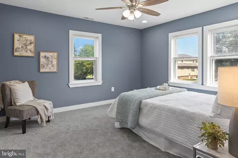 Bedroom - 5728 Clover Rd, Baltimore, MD 21215 photo 1 of 7