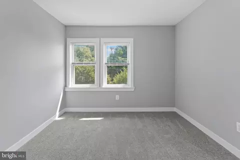 Bedroom - 5728 Clover Rd, Baltimore, MD 21215 photo 4 of 7
