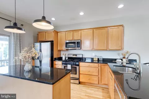 Kitchen - 540 Canton Ct, Baltimore, MD 21224 photo 2 of 6