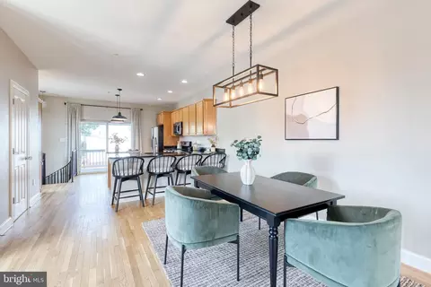 Dining - 540 Canton Ct, Baltimore, MD 21224 photo 3 of 6