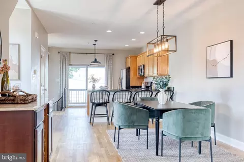 Dining - 540 Canton Ct, Baltimore, MD 21224 photo 1 of 6