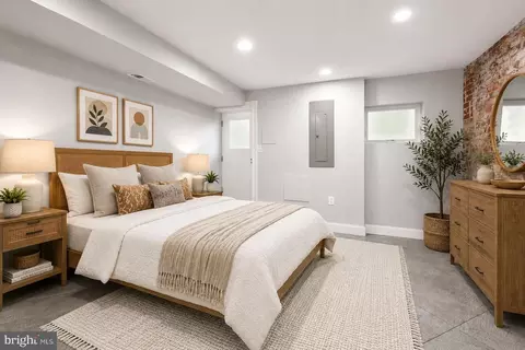 Bedroom - 1707 Jackson St, Baltimore, MD 21230 photo 3 of 3