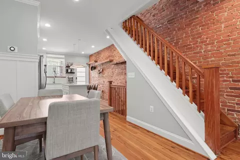 Entry Way - 1707 Jackson St, Baltimore, MD 21230 photo 4 of 8