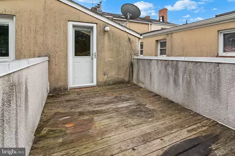 Exterior - 756 Mchenry St, Baltimore, MD 21230 photo 3 of 5