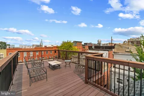Exterior - 701 S Clinton St, Baltimore, MD 21224 photo 3 of 12
