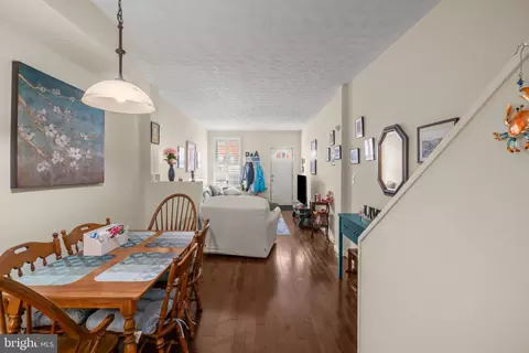 Dining - 701 S Clinton St, Baltimore, MD 21224 photo 2 of 2