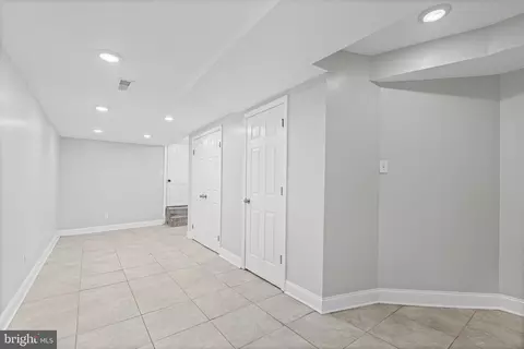 Entry Way - 2633 Boone St, Baltimore, MD 21218 photo 4 of 4