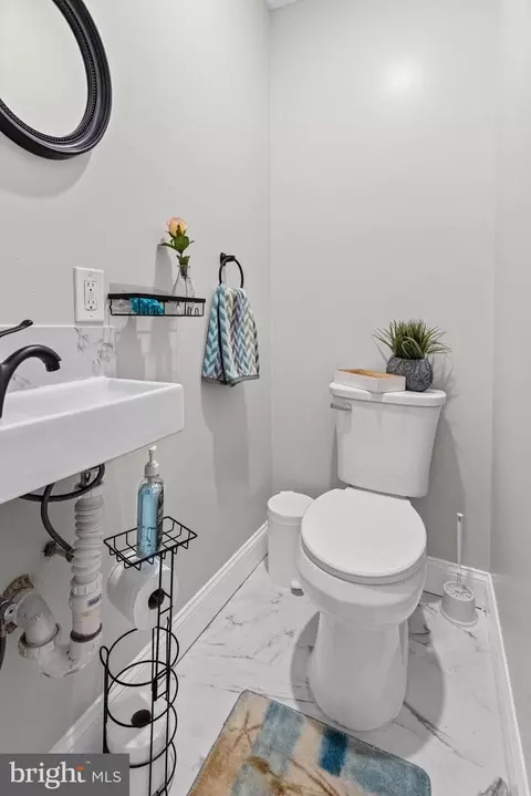 Bath - 2633 Boone St, Baltimore, MD 21218 photo 1 of 2