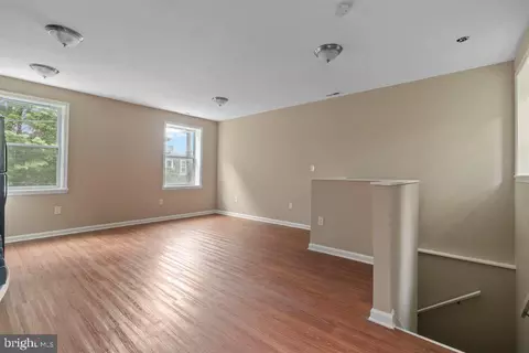Living - 601 Whitelock St, Baltimore, MD 21217 photo 4 of 4