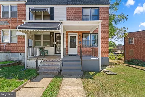 Exterior - 301 Denison St, Baltimore, MD 21229 photo 1 of 2