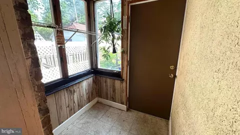 Exterior - 4643 Coleherne Rd, Baltimore, MD 21229 photo 4 of 13