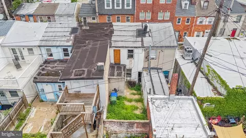 View/Area - 210 S Durham St, Baltimore, MD 21231 photo 4 of 6