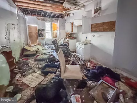 2012 E Lafayette Ave, Baltimore, MD 21213 photo 4