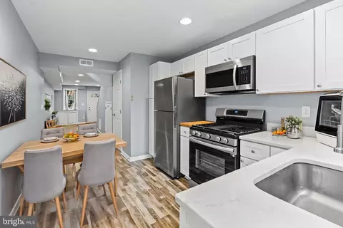 Kitchen - 405 E Cross, Baltimore, MD 21230 photo 2 of 2