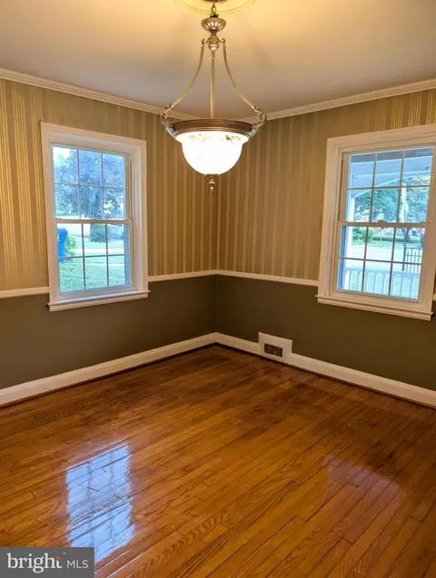 Dining - 6300 Greenspring Ave, Baltimore, MD 21209 photo 1 of 2