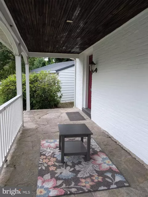 Exterior - 6300 Greenspring Ave, Baltimore, MD 21209 photo 3 of 10