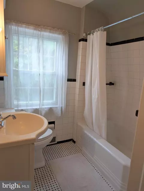 Bath - 6300 Greenspring Ave, Baltimore, MD 21209 photo 1 of 5