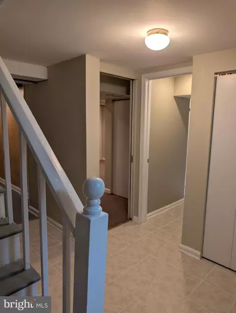 Entry Way - 6300 Greenspring Ave, Baltimore, MD 21209 photo 7 of 8