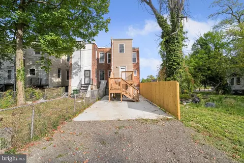 Exterior - 2815 W Cold Spring Ln W, Baltimore, MD 21215 photo 1 of 3
