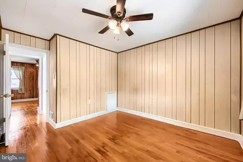 Bedroom - 1214 Anglesea St, Baltimore, MD 21224 photo 3 of 3