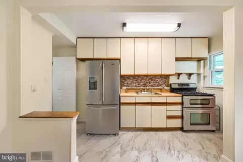 Kitchen - 1214 Anglesea St, Baltimore, MD 21224 photo 1 of 4