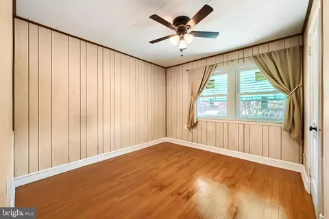Bedroom - 1214 Anglesea St, Baltimore, MD 21224 photo 2 of 3