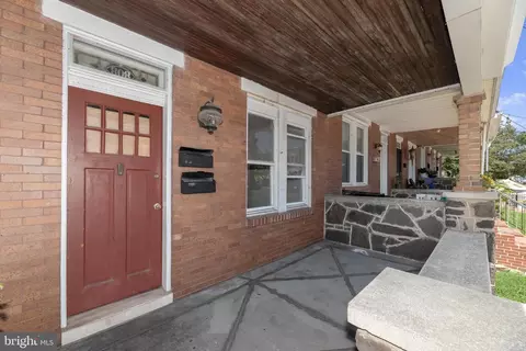 Exterior - 808 Ponca St, Baltimore, MD 21224 photo 1 of 2