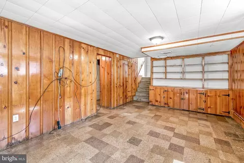 Living - 6026 Berkeley Ave, Baltimore, MD 21209 photo 6 of 6