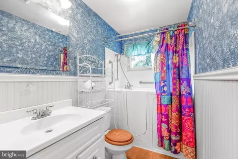 Bath - 6026 Berkeley Ave, Baltimore, MD 21209 photo 1 of 3