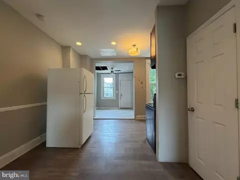Entry Way - 741 E 36th St, Baltimore, MD 21218 photo 2 of 4