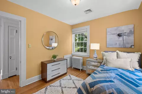 Bedroom - 306 Broxton Rd, Baltimore, MD 21212 photo 7 of 7