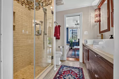 Bath - 116 E Montgomery St, Baltimore, MD 21230 photo 3 of 5