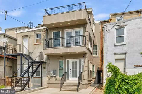 Exterior - 830 N Bond St, Baltimore, MD 21205 photo 3 of 3